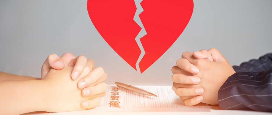 婚内出轨被发现，女方竟获巨额赔偿？新婚姻法暗藏惊人条款，90%人还不知道！