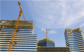 建筑企业资质转移会造成债务一并转移吗