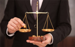 律师执业需具备哪些条件,律师费一般是多少